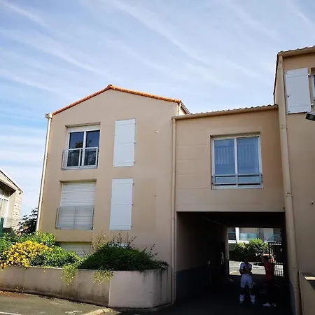 4 Pers Parking Inclus 5 Min Gare Equipe Apartment La Rochelle (Charente-Maritime)