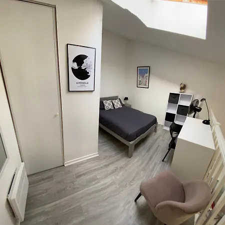 La Rochelle - Tout Confort Pour 4 Personnes Proche Vieux Port * La Rochelle (Charente-Maritime)